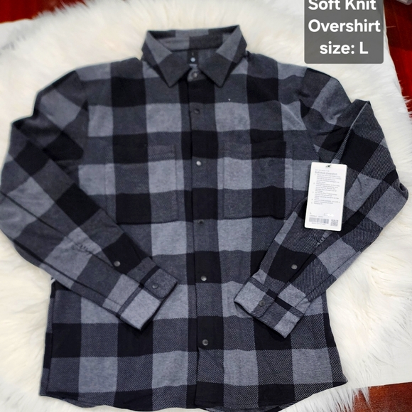 lululemon athletica Other - Soft knit overshirt